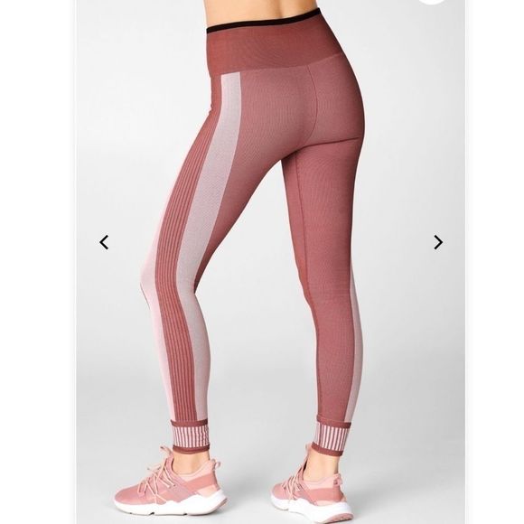 NWT! Fabletics High-Waisted Pink Seamless Ribbed Workout Exercise Leggings - Picture 5 of 7